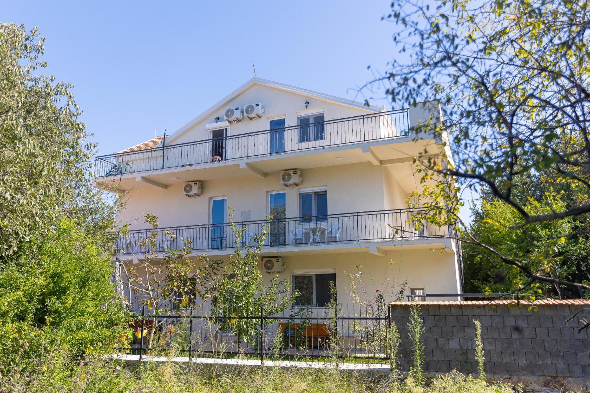 Apartments Lustica رادوفيشي المظهر الخارجي الصورة